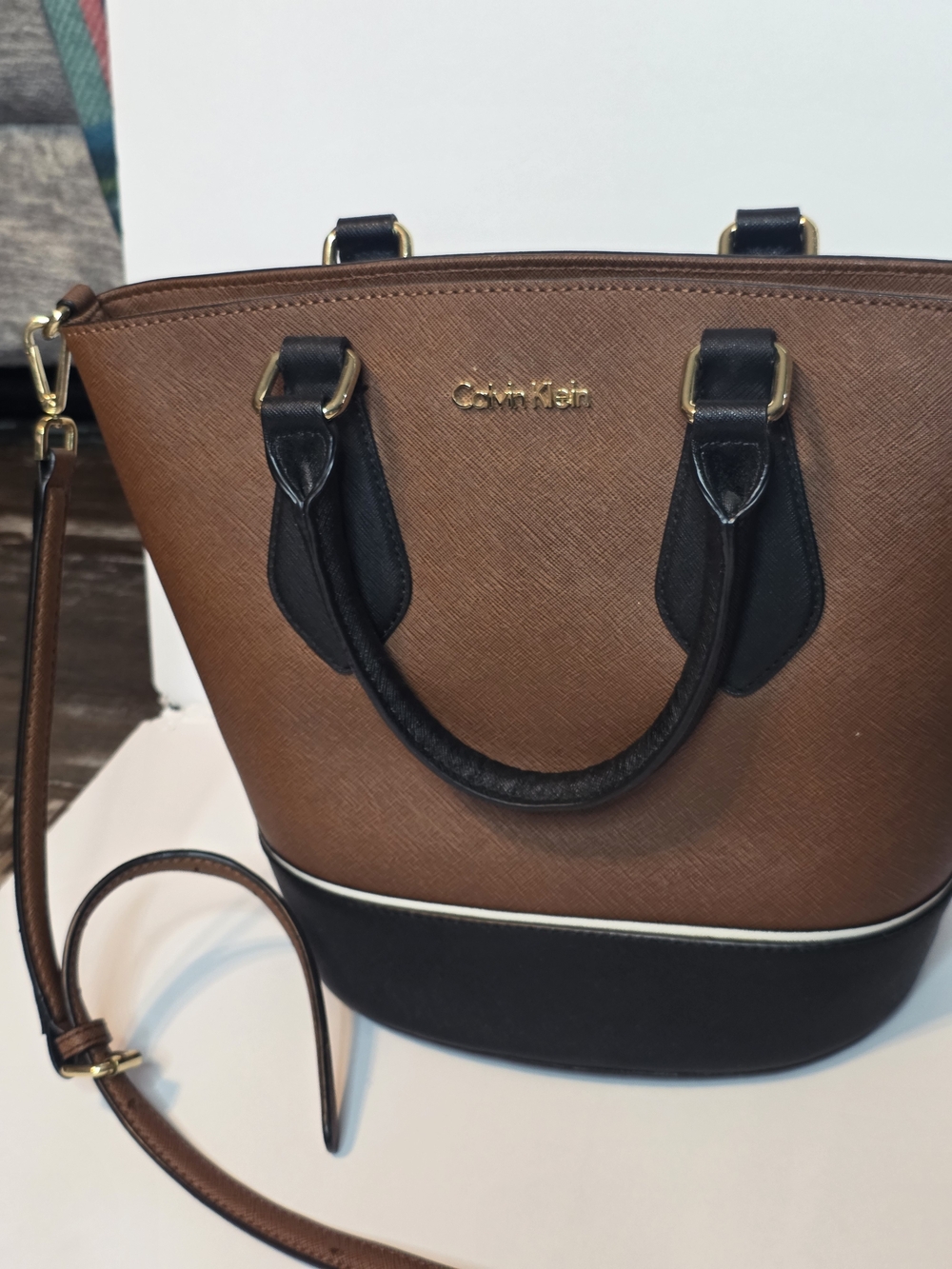 Calvin Klein Brown and Black Two-Tone Tote with Crossbody Strap - Picture 3 of 11